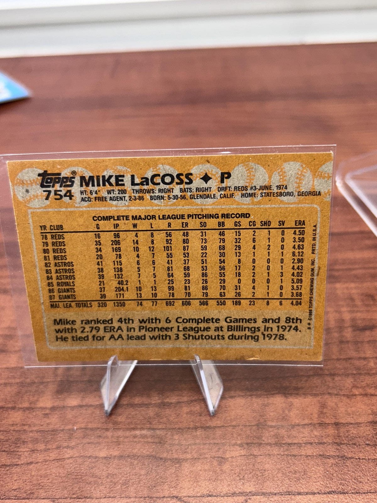 Cheap Sneaks Footwear/Sports Cards Baseball Card Mike LaCoss 1988 Topps #754 San Francisco Giants