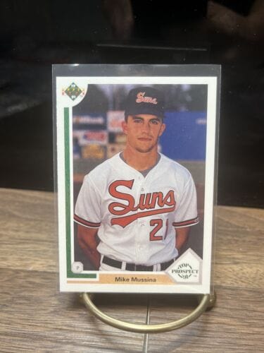 Cheap Sneaks Footwear/Sports Cards Baseball Card MIKE MUSSINA #65 RC Baltimore Orioles HOF