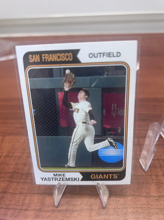 Cheap Sneaks Footwear/Sports Cards Baseball Card Mike Yastrzemski 2023 Topps Heritage #287 San Francisco Giants