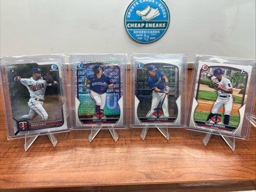 Cheap Sneaks Footwear/Sports Cards Baseball Card Minnesota Twins 2022/23 Bowman Chrome Lot (4)Lee, Mercedes,Herrera,Lew
