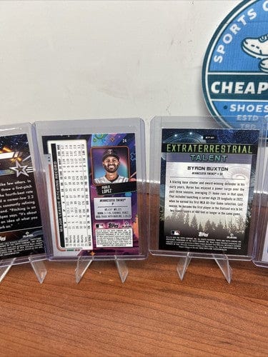 Cheap Sneaks Footwear/Sports Cards Baseball Card Minnesota Twins 2024 Topps Chrome Comic Lot(7) Button, Lewis, Lopez, F