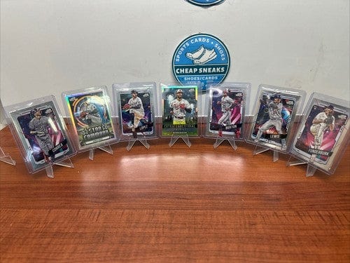 Cheap Sneaks Footwear/Sports Cards Baseball Card Minnesota Twins 2024 Topps Chrome Comic Lot(7) Button, Lewis, Lopez, F