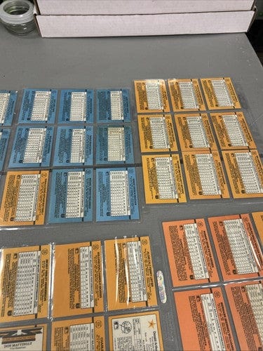 Cheap Sneaks Footwear/Sports Cards Baseball Card New York Yankees Team Set Starter Lot 1988, 1989, 1990 Donruss (71) Ca
