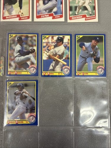 Cheap Sneaks Footwear/Sports Cards Baseball Card NY Yankees Team Sets Builders 1987,88,89,1990 Topps 88/90 Fleer,1990 S