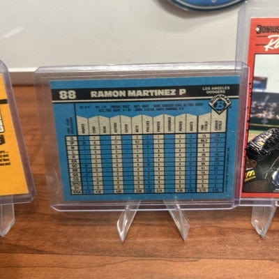 Cheap Sneaks Footwear/Sports Cards Baseball Card Ramon Martinez (RC) 1989 Donruss  Rookie Card #464 Los Angeles Dodgers