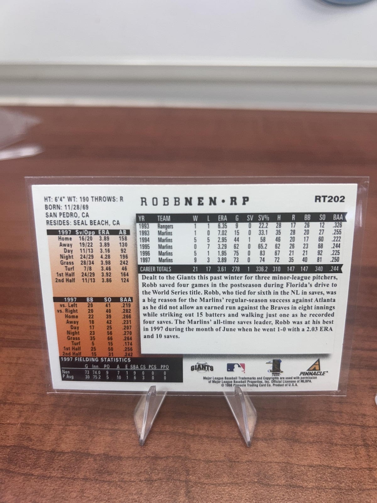 Cheap Sneaks Footwear/Sports Cards Baseball Card Robb Nen 1998 Score Rookie & Traded #RT202 San Francisco Giants