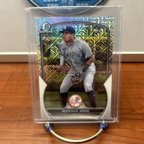 Cheap Sneaks Footwear/Sports Cards Baseball Card Roderick Arias 2023 Bowman Chrome  Mojo/Mega Refractor#BCP-135 New Yor