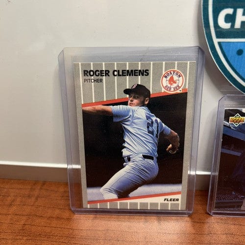Cheap Sneaks Footwear/Sports Cards Baseball Card Roger Clemens Lot (3) Boston Red Sox 1989 Fleer+93 Upper Deck+91 Score