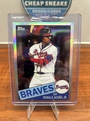 Cheap Sneaks Footwear/Sports Cards Baseball Card Ronald Acuña Jr. 2020 Topps Chrome 35th Anniversary Refractor # 85TC-