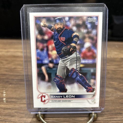 Cheap Sneaks Footwear/Sports Cards Baseball Card Sandy Leon 2022 Topps Series 2 Cleveland Guardians Baseball Card#353