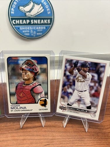 Cheap Sneaks Footwear/Sports Cards Baseball Card St Louis Cardinals HOF 2022/2023 Topps Lot (4)Albert Pujols, Yadier Mo