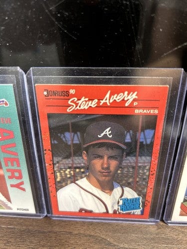Cheap Sneaks Footwear/Sports Cards Baseball Card Steve Avery Atlanta Braves Rookie Lot (3) 1990 Donruss Rated Rookie,92