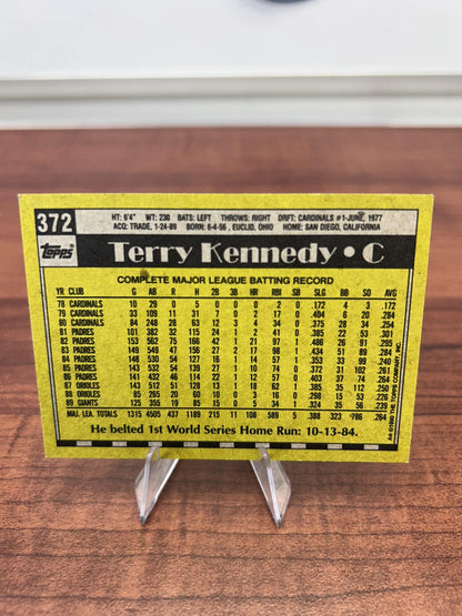 Cheap Sneaks Footwear/Sports Cards Baseball Card Terry Kennedy 1990 Topps #372 San Francisco Giants