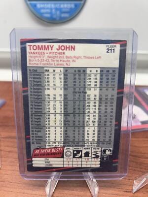 Cheap Sneaks Footwear/Sports Cards Baseball Card Tommy John 1988 Fleer Glossy #211 New York Yankees
