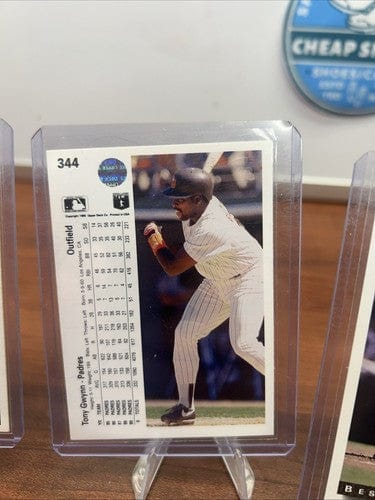 Cheap Sneaks Footwear/Sports Cards Baseball Card Tony Gwynn San Diego Padres 5 Card Lot 1989/90/92 Upper Deck,89 Donrus