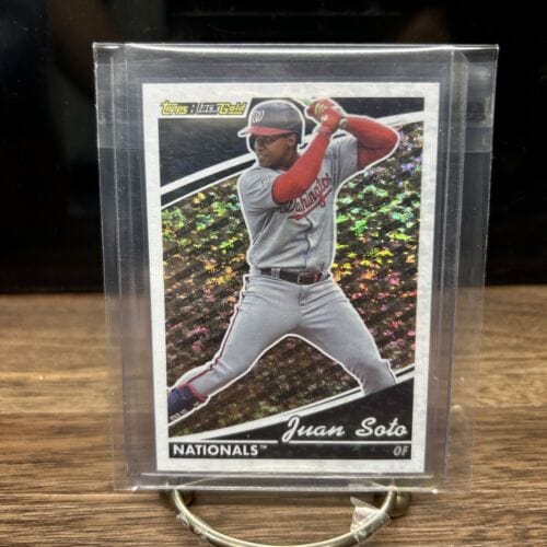 Cheap Sneaks Footwear/Sports Cards Baseball Card Topps 2022  Update - Juan Soto - Black Gold Insert - #BG-25 - Nationals