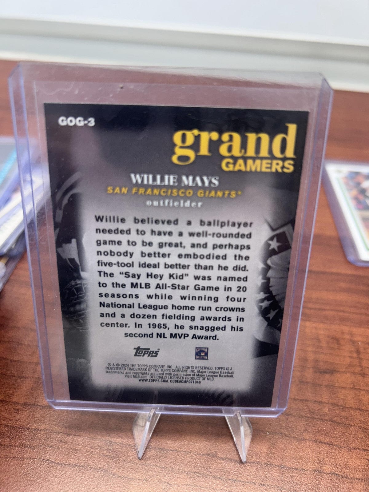 Cheap Sneaks Footwear/Sports Cards Baseball Card Willie Mays 2024 Topps Grand Gamers #GOG-3 San Francisco Giants