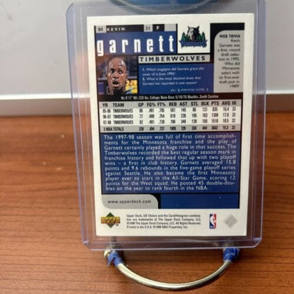 Cheap Sneaks Footwear/Sports Cards Basketball 1998-99 UD Choice #85 Kevin Garnett NBA HOF w/ Kobe Bryant HOF