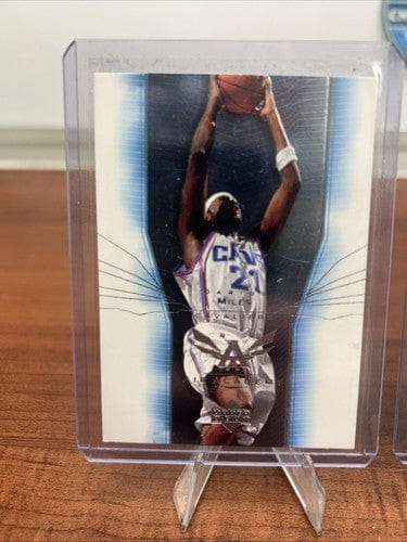 Cheap Sneaks Footwear/Sports Cards Basketball Card Cavalier NBA Lot Shawn Kemp 00 Upper Deck, Darius Miles O3 Upper Deck,