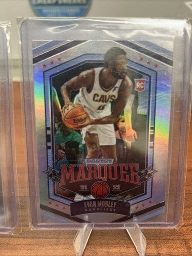 Cheap Sneaks Footwear/Sports Cards Basketball Card Cleveland Cavaliers Lot 23 Panini Select Mitchell, 21 Prizm Sexton, Mo