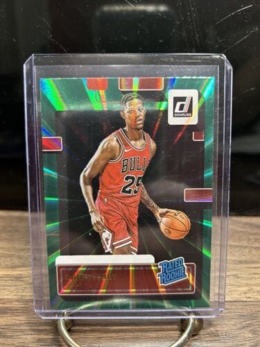 Cheap Sneaks Footwear/Sports Cards Basketball Card DALEN TERRY 2022-23 PANINI DONRUSS GREEN HOLO LAZER #218 CHICAGO BULLS