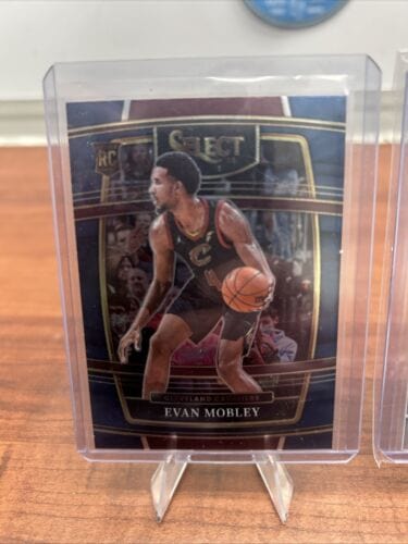 Cheap Sneaks Footwear/Sports Cards Basketball Card Evan Mobley (RC) 2021 Panini Prizm #9 Emergent 21-22 Select (RC) # 5 C