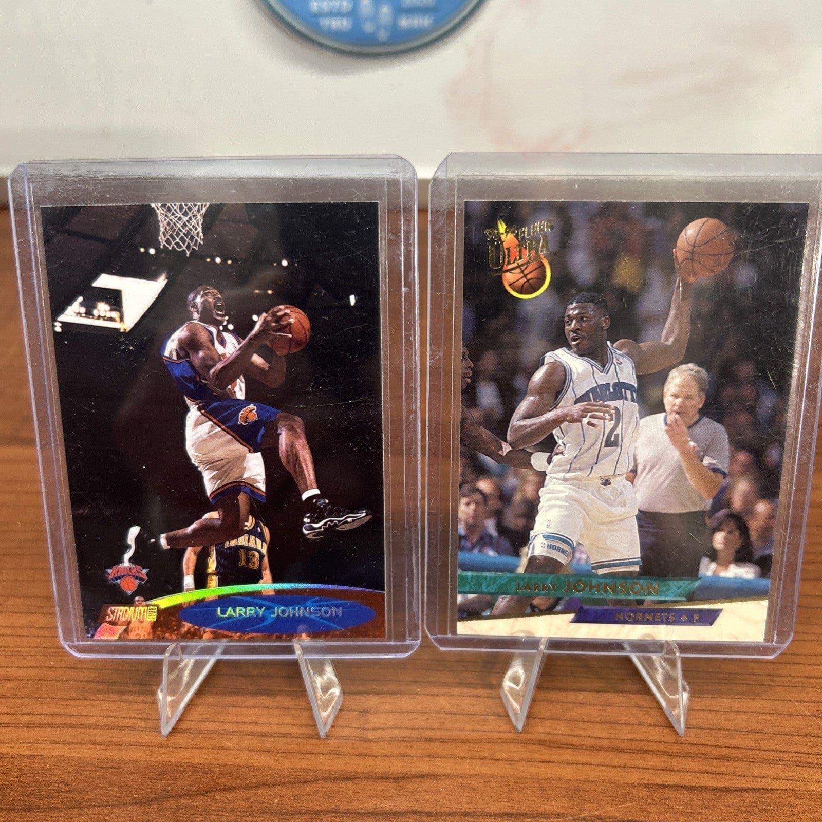 Cheap Sneaks Footwear/Sports Cards Basketball Card Larry Johnson 2000-01 Stadium Club #27 Hornets, Knicks