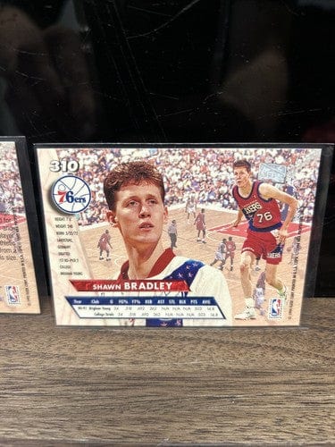 Cheap Sneaks Footwear/Sports Cards Basketball Card Shawn Bradley Rookie Lot(2) 1994 Fleer Ultra Philadelphia 76ers