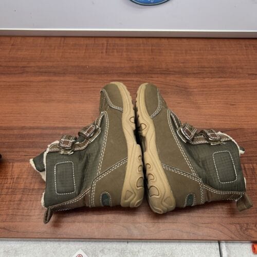 Cheap Sneaks Footwear/Sports Cards Carters Toddlers Boys Boots Size 9k Green/Tan Flaux Fur Liner Only Lig
