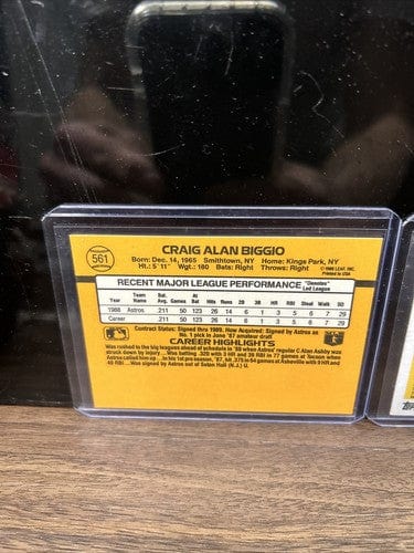Cheap Sneaks Footwear/Sports Cards Craig Biggio RC Lot (3) Houston Astros 1989 Donruss RC, 90 Score, 22 A