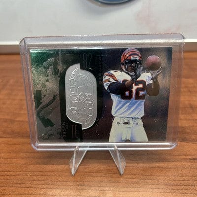 Cheap Sneaks Footwear/Sports Cards Football Card Tony McGee 1998 Upper Deck SPx Finite Green Refractor Card #211 Bengal
