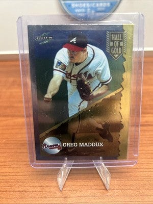 Cheap Sneaks Footwear/Sports Cards Greg Maddux 1995 Score Hall of Gold #HG18 Insert