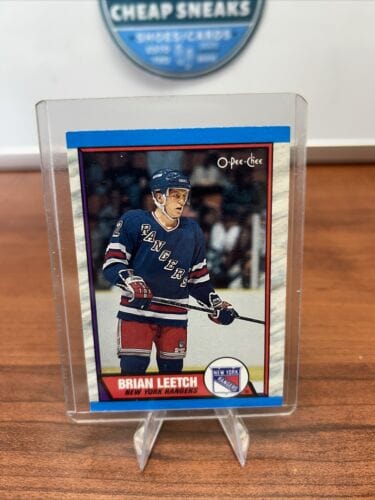 Cheap Sneaks Footwear/Sports Cards Hockey Card 1989-90 Topps Brian Leetch RC Rookie Card #136 New York Rangers