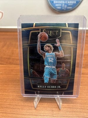 Cheap Sneaks Footwear/Sports Cards Kelly Oubre Jr. 2021-22 Panini Select - Concourse Blue Prizm #30