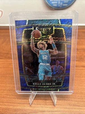 Cheap Sneaks Footwear/Sports Cards Kelly Oubre Jr 2021-22 Panini Select Concourse Blue Shimmer Prizm Card
