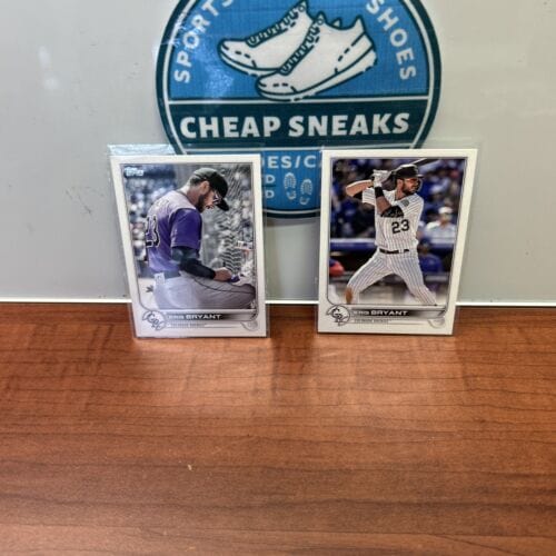 Cheap Sneaks Footwear/Sports Cards Kris Bryant SP Image Variation 2 Card Lot 2022 Topps Update #US301 C.