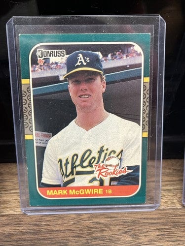 Cheap Sneaks Footwear/Sports Cards Mark McGwire 3 Card Lot With 87 The Rookies Rookie Card Oakland Athlet