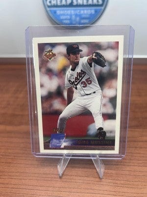 Cheap Sneaks Footwear/Sports Cards Mike Mussina 1996 Topps #65 Baltimore Orioles