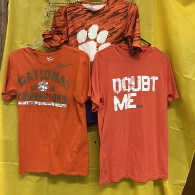 Cheap Sneaks Footwear/Sports Cards Shirts Men Clemson Tigers 3 T-Shirt Lot Nike Adlt (S) 16 NChamp, UA Adult (S),Gen