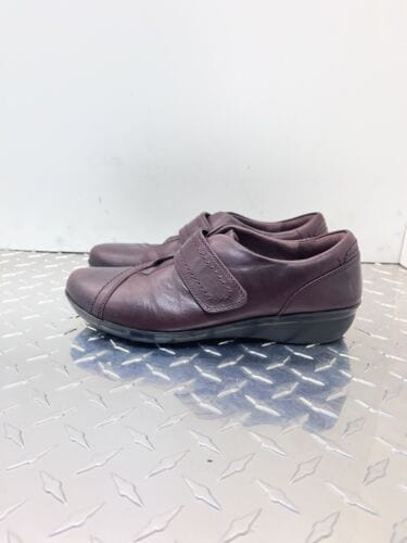 Cheap Sneaks Footwear/Sports Cards Shoes Women Clark’s Collection Hook And Loop Women’s Size 6.5 Burgundy Leather