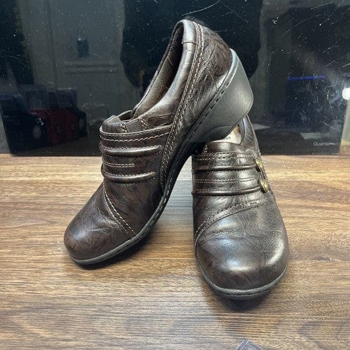 Cheap Sneaks Footwear/Sports Cards Shoes Women Clarks Shoes Womens 7M Mottled Clogs Brown Leather Sip On Casual Round