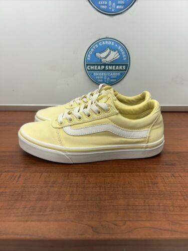 Cheap Sneaks Footwear/Sports Cards Skateboarding Shoes Vans Old School Yellow Women’s Size 6.5 (Nice) 500714