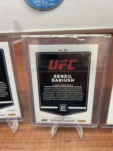Cheap Sneaks Footwear/Sports Cards UFC Card 2022 Panini Donruss Optic UFC  Blue Prizm Deuces on Figueiredo,Stripe