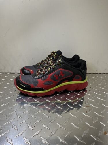 Cheap Sneaks Footwear/Sports Cards Under Armour Strom Size 7Y Boys Running Shoe Red/Blk/yellow