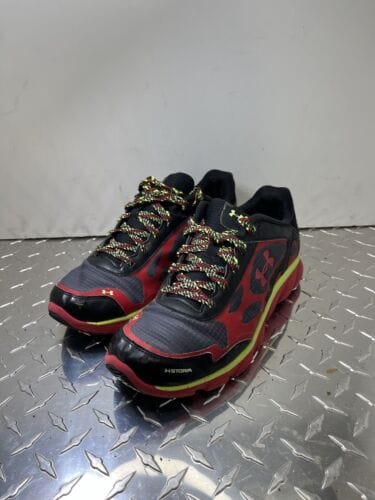 Cheap Sneaks Footwear/Sports Cards Under Armour Strom Size 7Y Boys Running Shoe Red/Blk/yellow