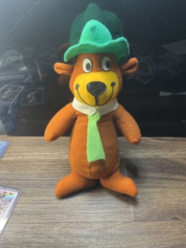 Cheap Sneaks Footwear/Sports Cards Vintage Yogi Bear 8' Plush Hanna Barbera Mighty Star 1980